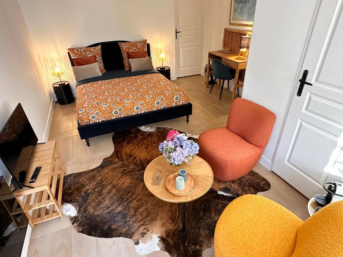 Queen Room with Garden View,1466369504:JPEG